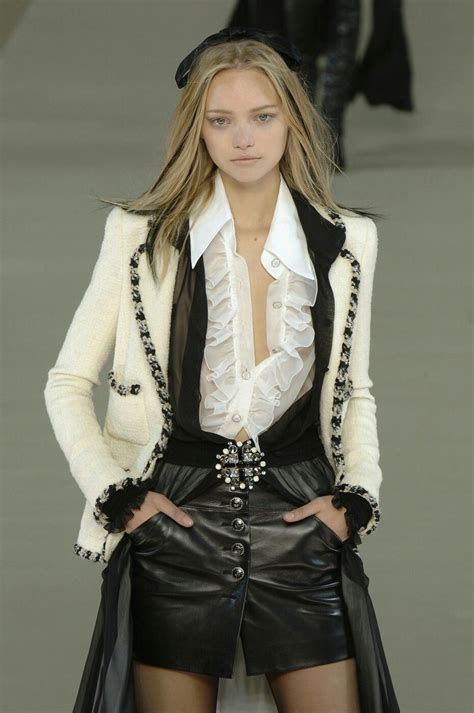 chanel autumn winter 2006|Chanel fashion designer fall 2006.